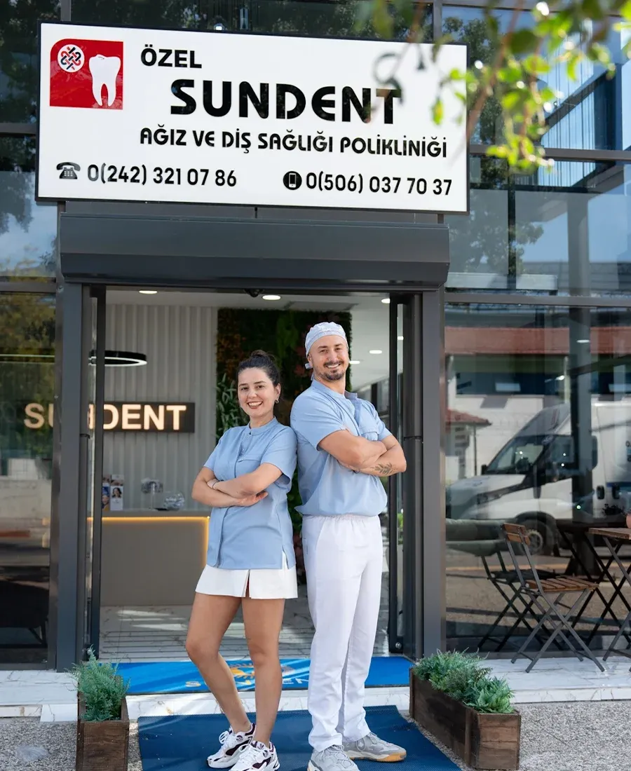 Dr. Yiğit Ortaç and Dr. Büşra Türkoğlu Ortaç — founders of Sundent Dental Clinic