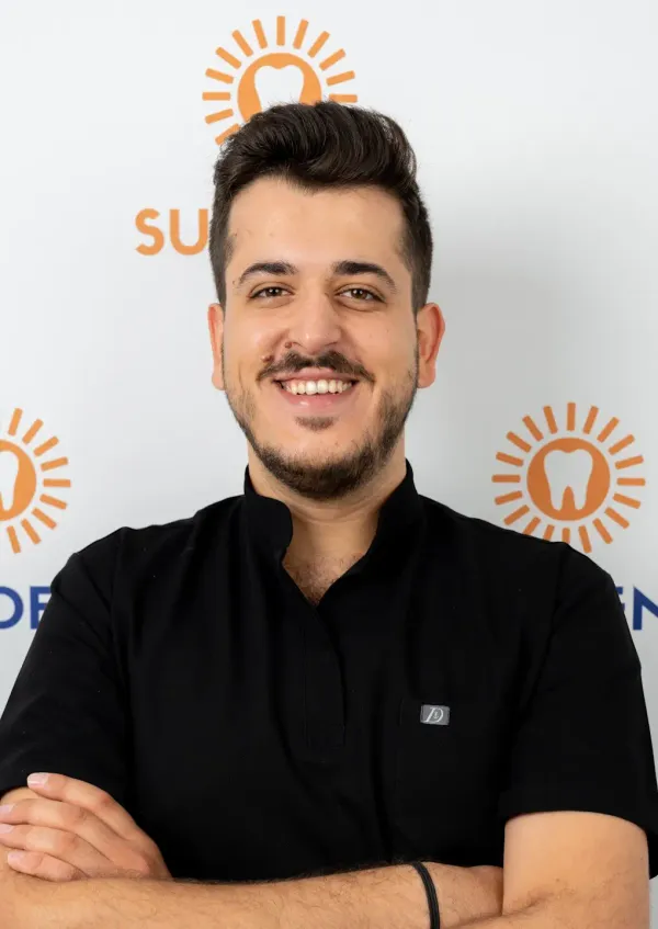 Dt. Nazım Tut